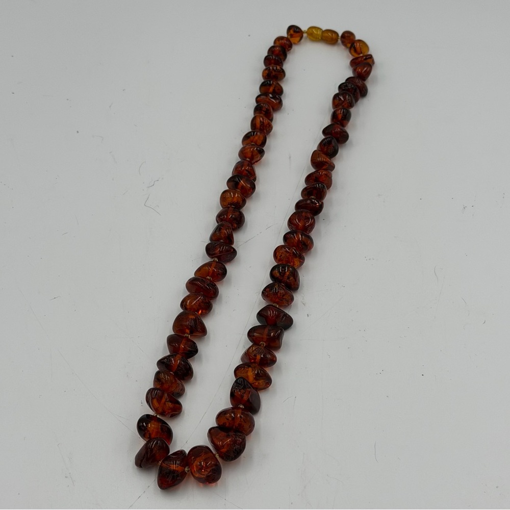 Vintage 20” Graduated Natural Baltic Amber Beaded Knotted Necklace Dark Cognac